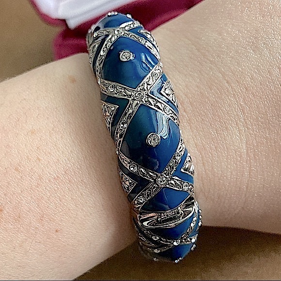 Camrose & Kross JBK Line Blue Enamel + Silver Tone Costume Bangle/Bracelet - Picture 3 of 7